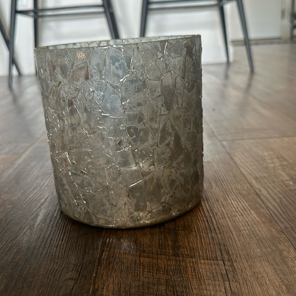 Decorative vase